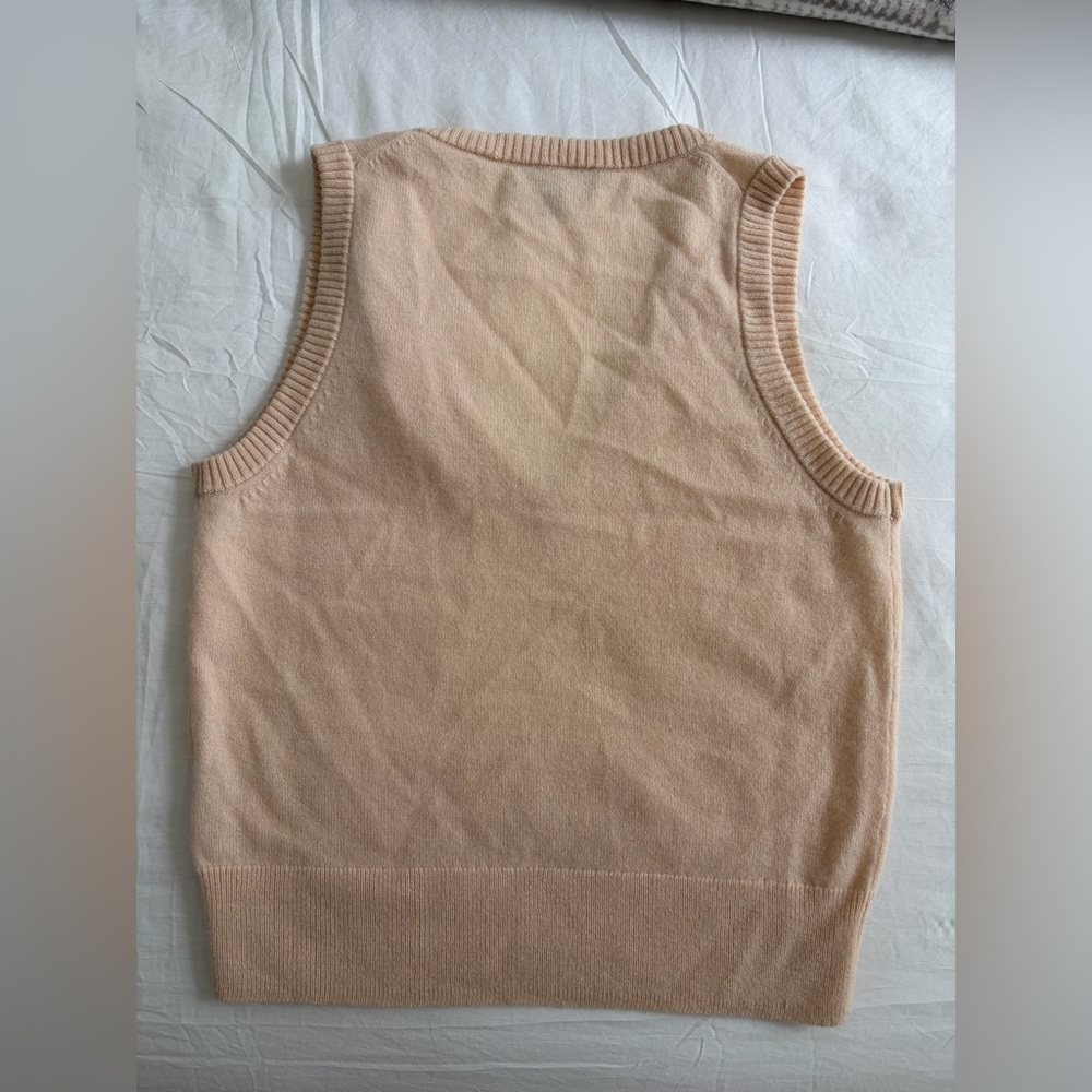 J. Crew cashmere sweater vest XS look! Like new! - Picture 4 of 4